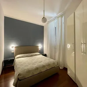  Appartement The Painting Apartment. A And Lovely In Italie