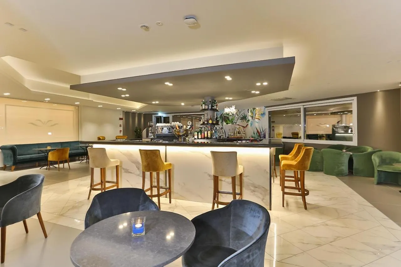 Hotel Savoia Thermae & Spa (Adults Only) Abano Terme 4*,